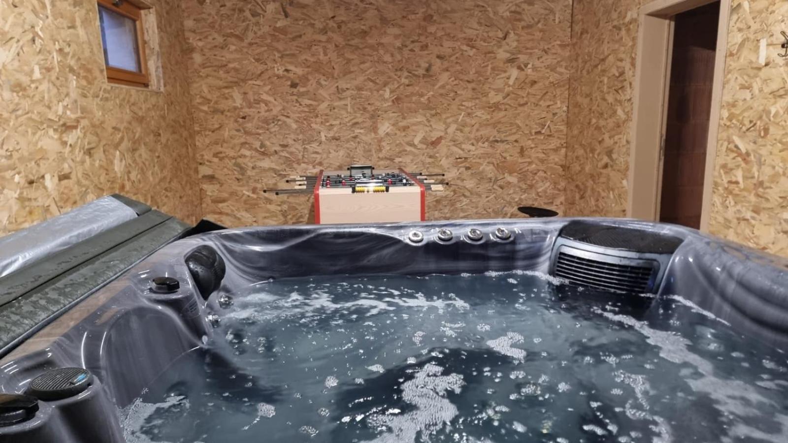 Les Randogodilleurs Avec Jacuzzi A 2Kms Des Pistes Et 350M Du Theatre Du Peuple ! Vila Bussang Exterior foto